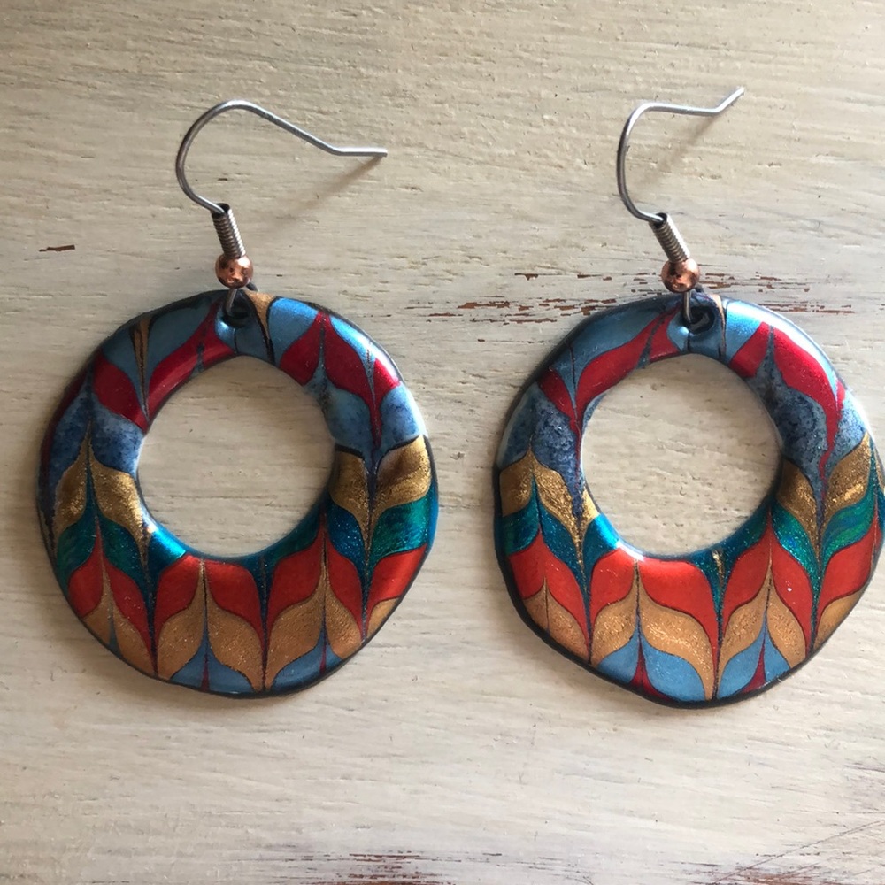Chevron hoops 🧡💙❤️